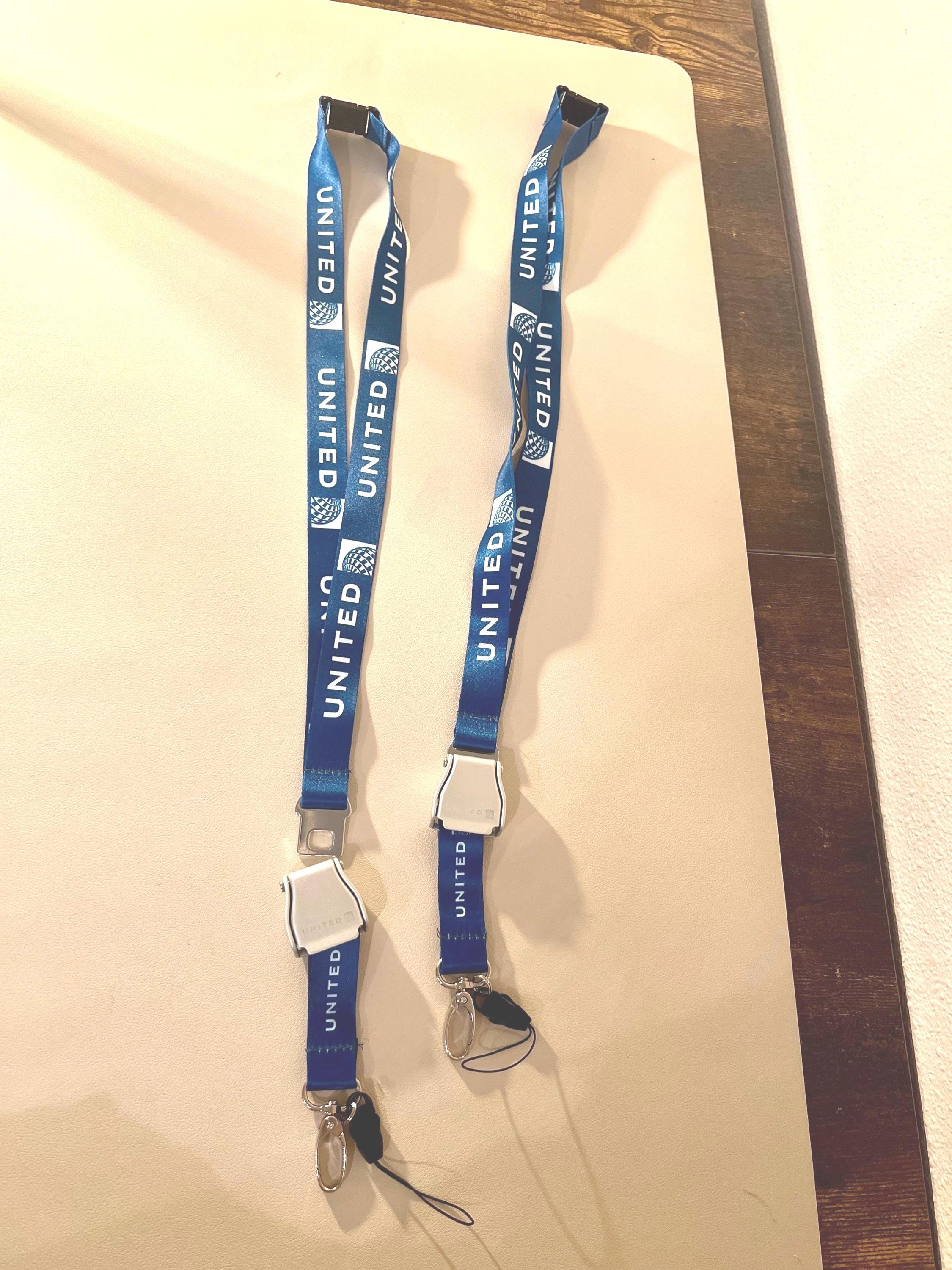 United Airlines Seatbelt Buckle Lanyard – Aviation-Inspired Buckle & ID Holder