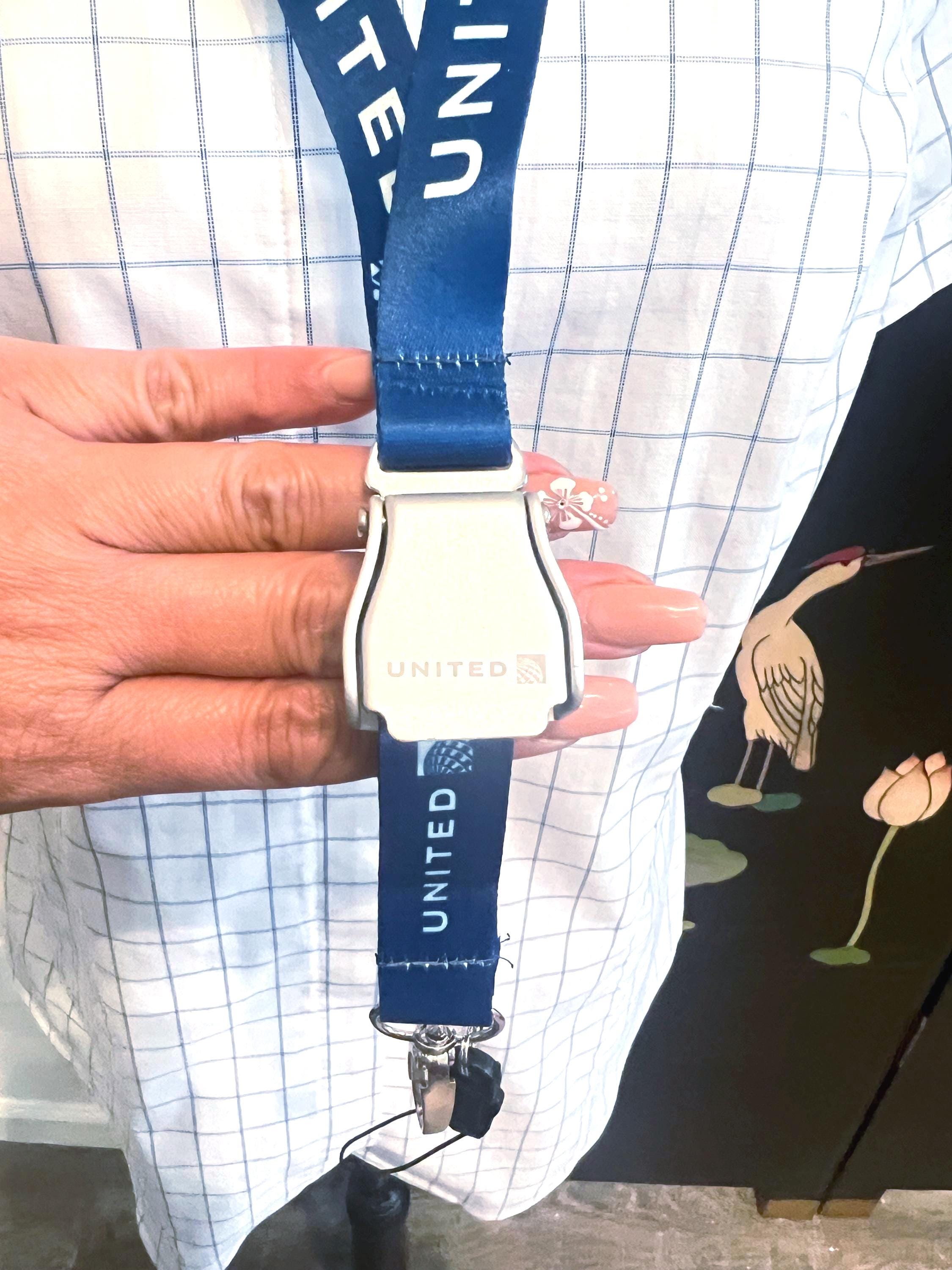 United Airlines Seatbelt Buckle Lanyard – Aviation-Inspired Buckle & ID Holder